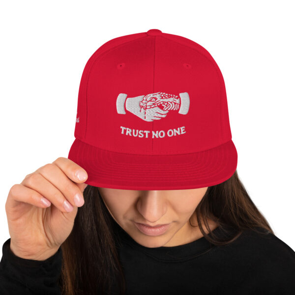 NO TRUST Snapback Hat